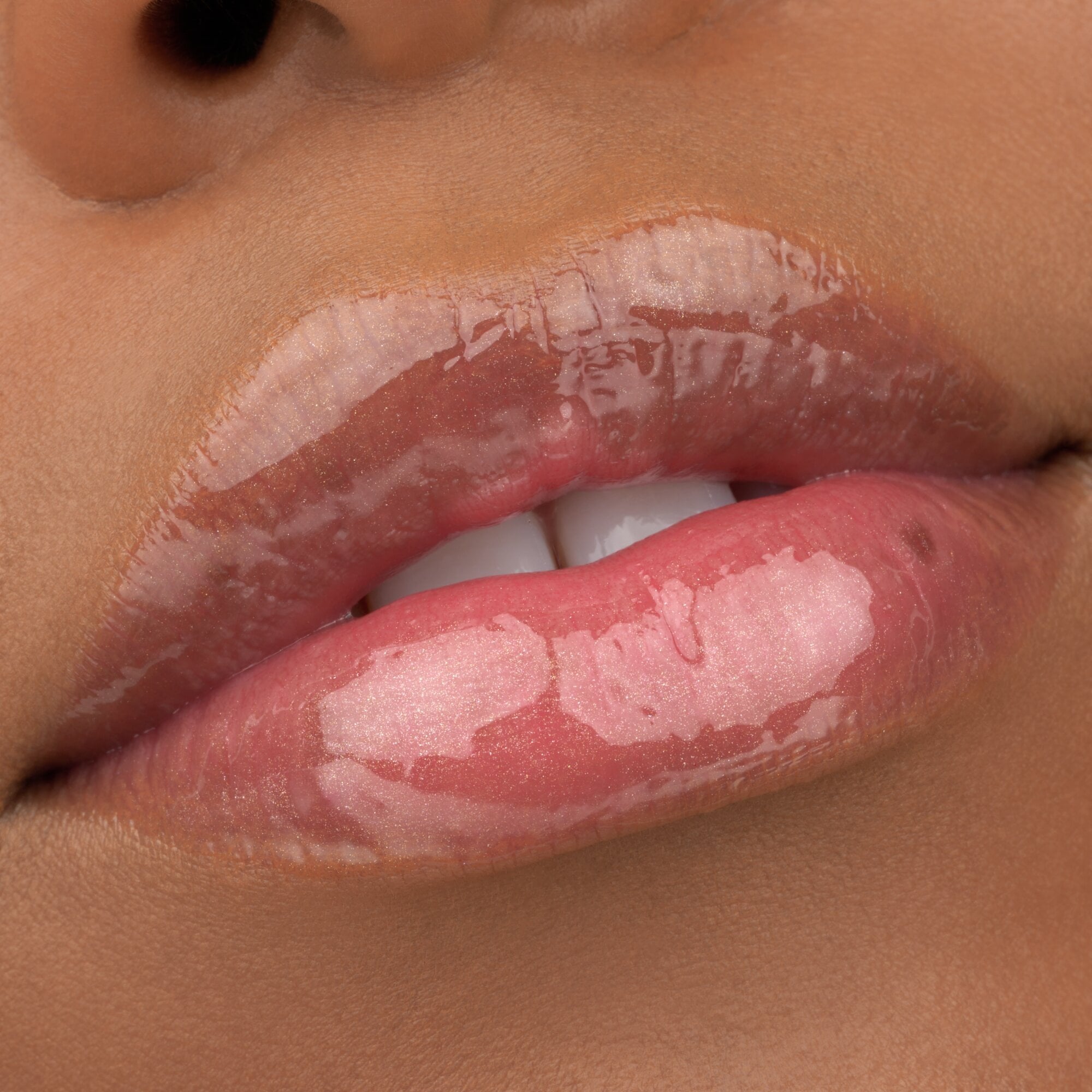 Juicy Bomb Shiny Lip Gloss, 101 Lovely Litchi