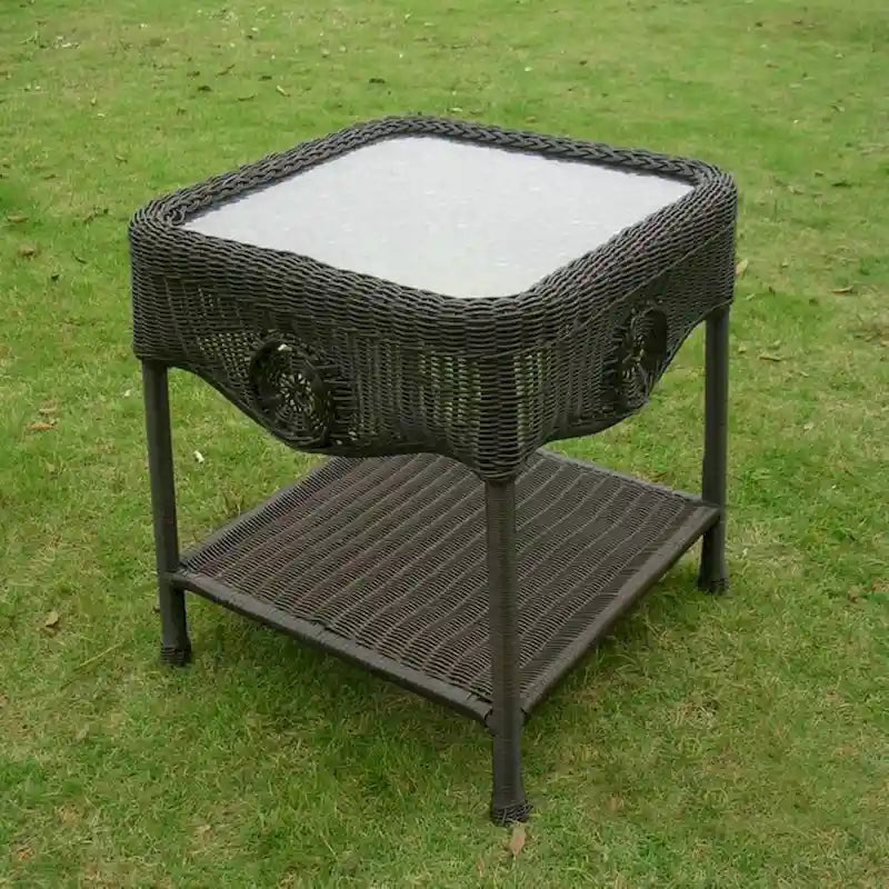 Riviera 18-inch Resin Wicker Side Table