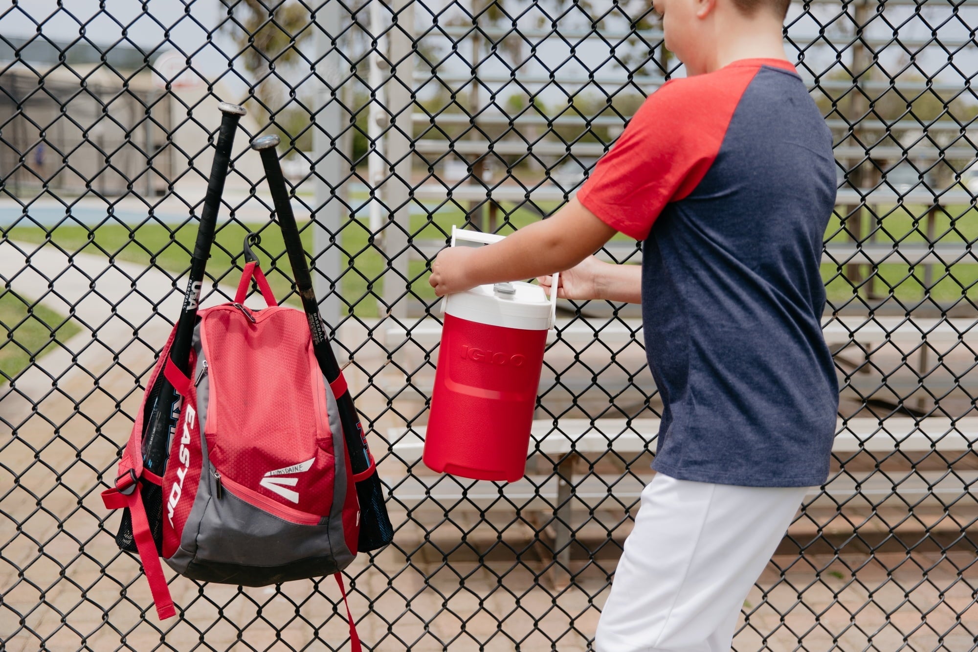 1 Gallon Sports Plastic Beverage Jug with Hooks, Red