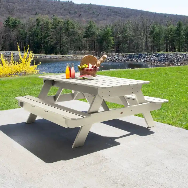 HIGHWOOD Eco-friendly Picnic Table