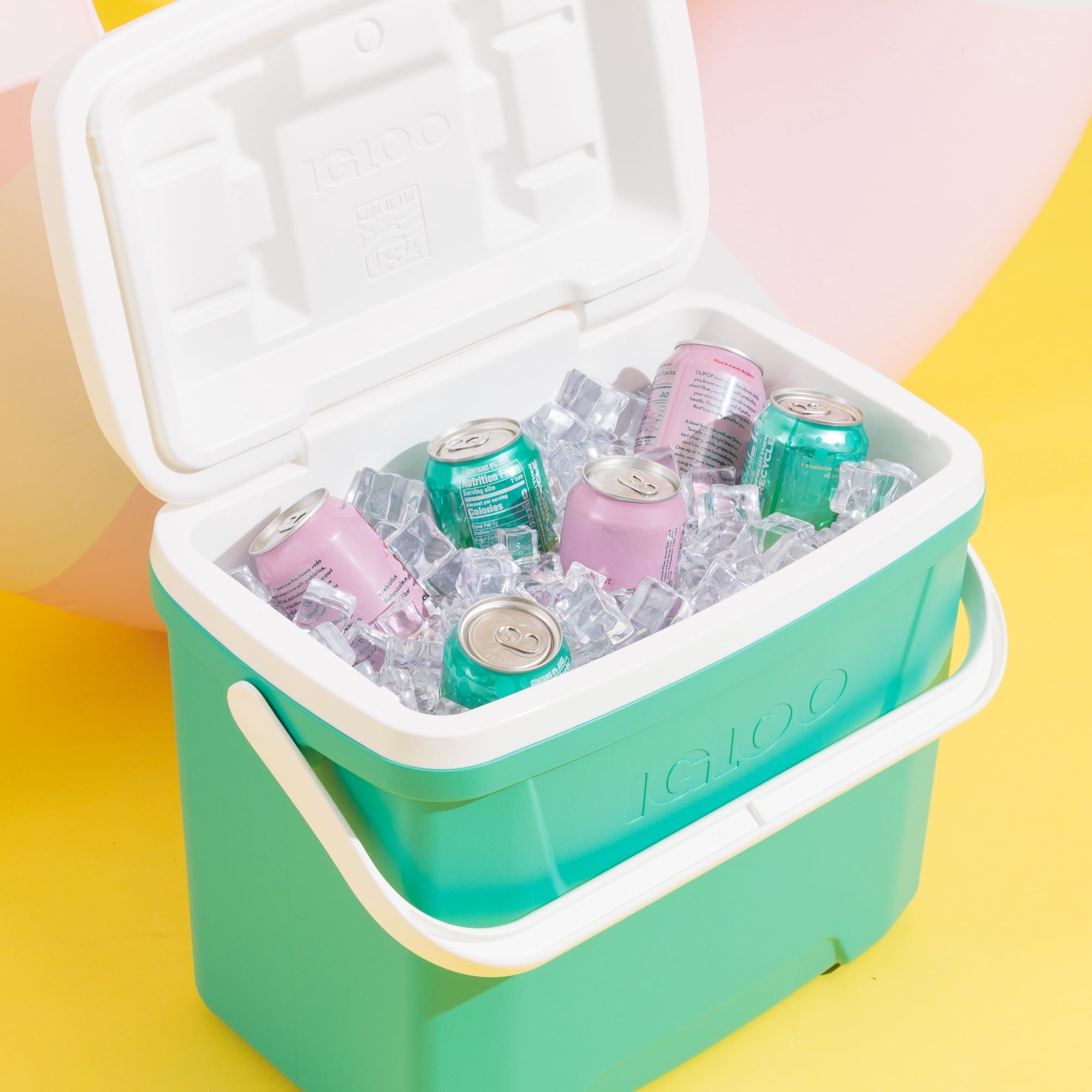 28 QT Laguna Hard-Sided Ice Chest Cooler, Aqua Blue and White