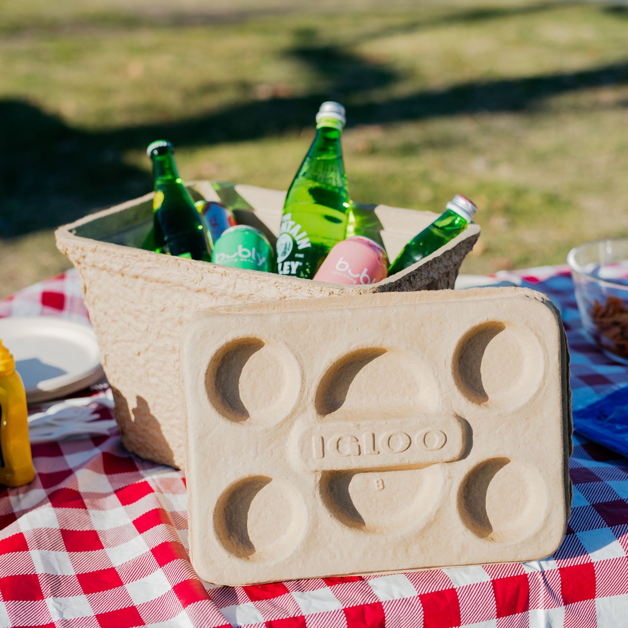16 Qt. RECOOL Reusable Ice Chest Cooler