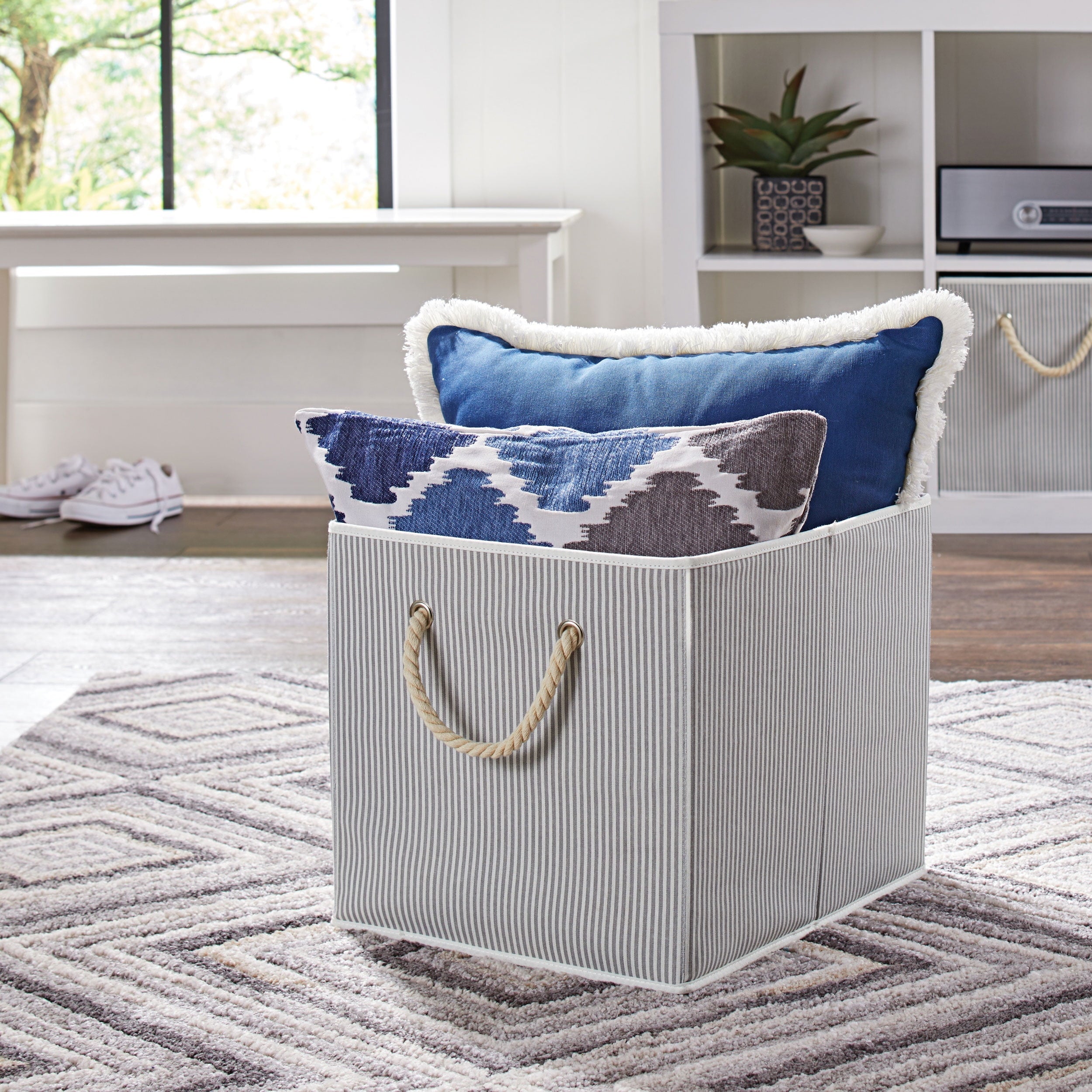 Better Homes & Gardens Collapsible Fabric Cube Storage Bin, Vanilla