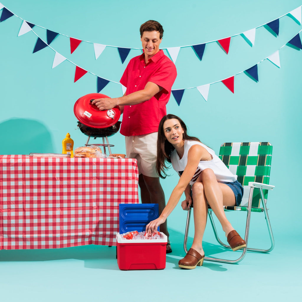 9 QT Laguna Ice Chest Cooler, Blue Red and White