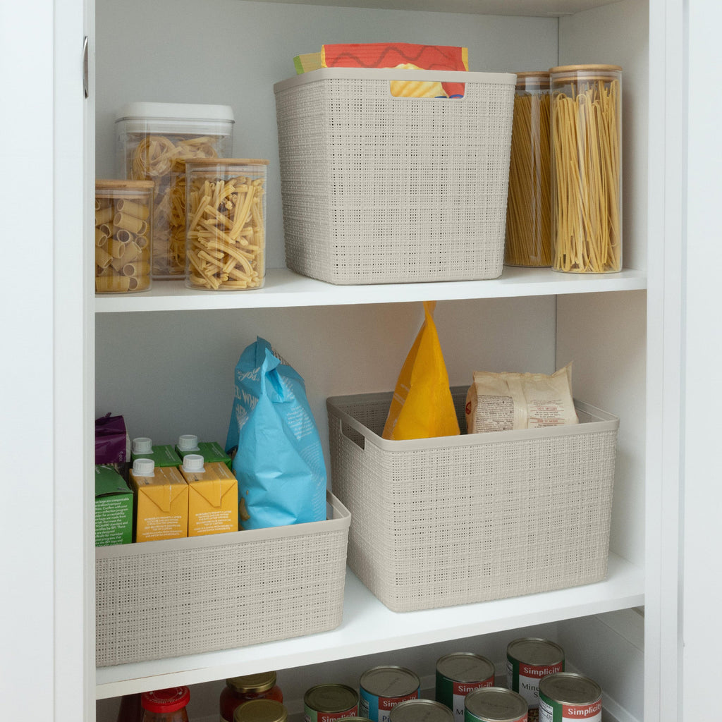 Jute Small Gray Plastic Decorative Storage Basket, 10.6 in x 7.8 in x 4.3 in