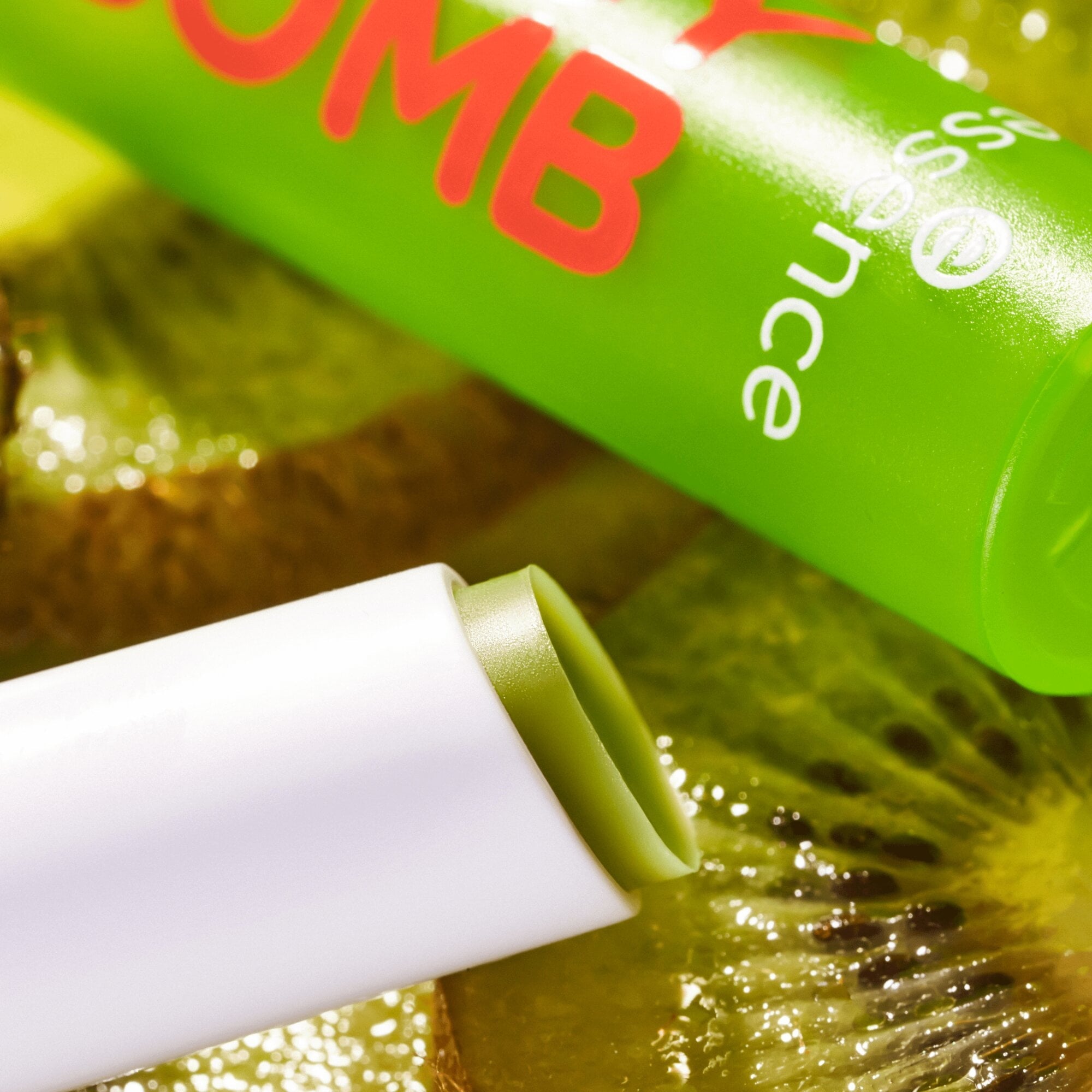 Juicy Bomb Glossy Butter Balm, 03 Time To Pitaya