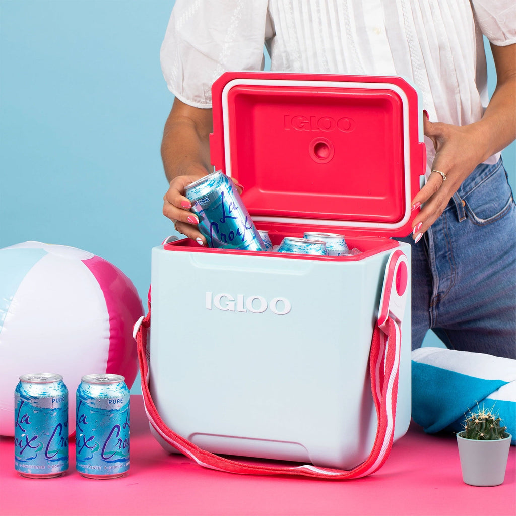 11 Quart Tag Along Too Strapped Picnic Style Cooler, Light Gray